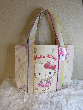 VIRAL Hello Kitty Canvas Tote Bag Floral Bow Pink Sanrio Shopper Bag NWT